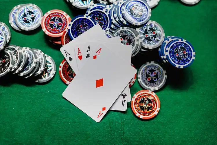 Opsi pembayaran lokal DANA, OVO, GoPay, dan QRIS di holang88